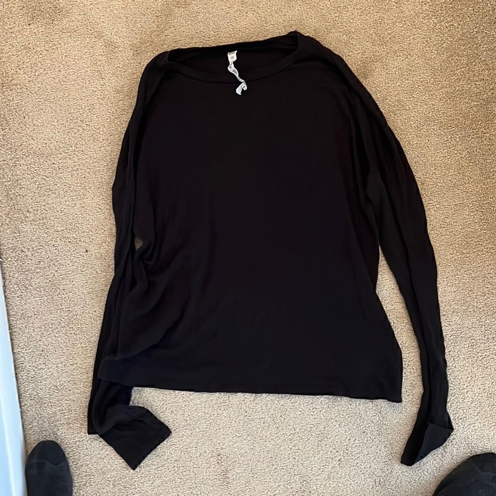 Alo Black Long Sleeve XS